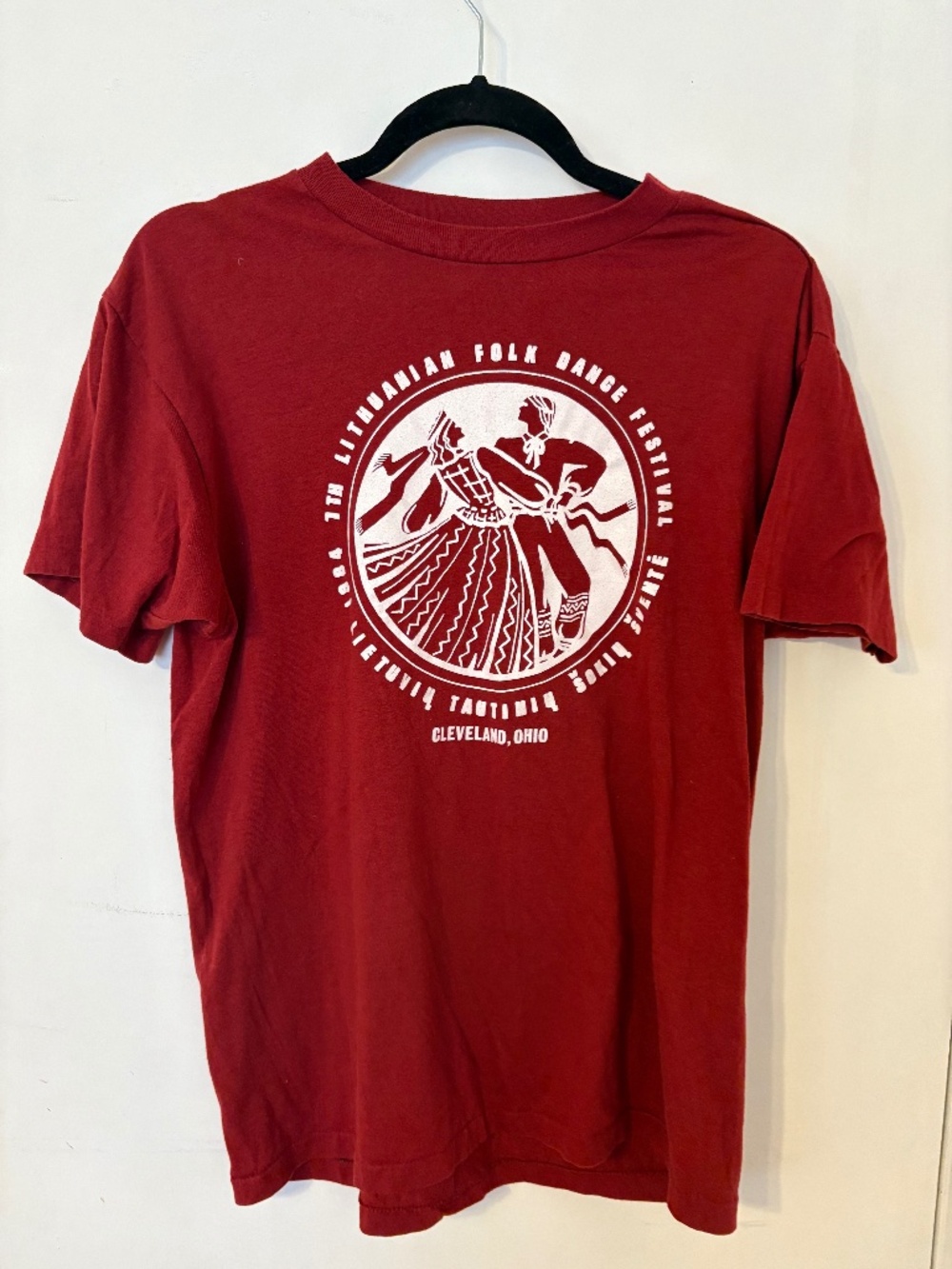 HANES Lithuanian Folk Dance Festival Red T-Shirt. Size L.
